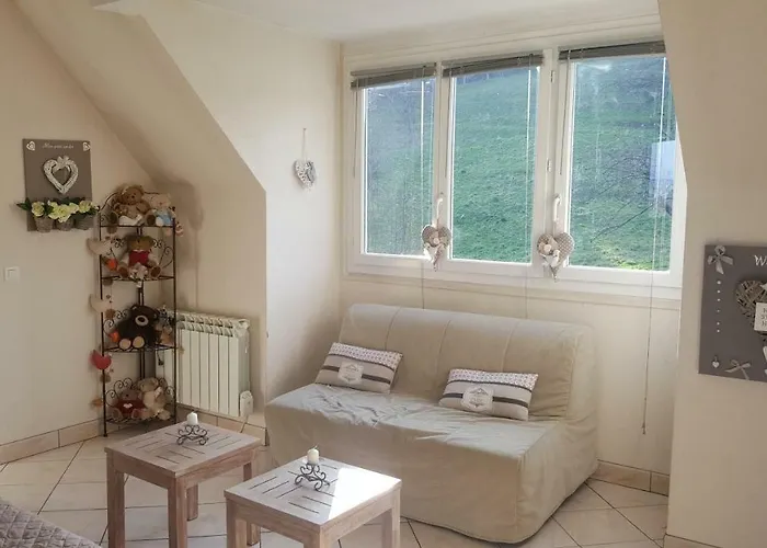 Chez Fifille Dans Parking Prive